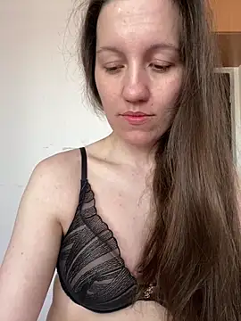 Nicole-Ray online show from 04-21-26, 07:59