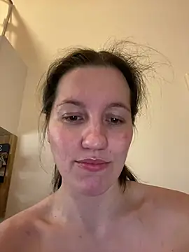 Nicole-Ray online show from 01-11-26, 06:37