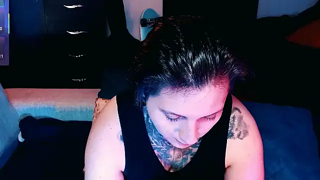 Marieblueeyes online show from 10-07-25, 05:08