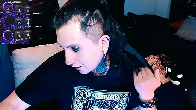 Marieblueeyes online show from 09-26-25, 04:19