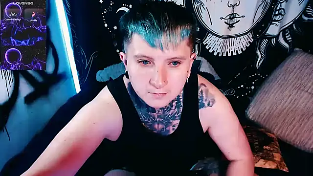 Marieblueeyes online show from 05-05-26, 02:25