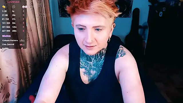 Marieblueeyes online show from 10-30-25, 09:22