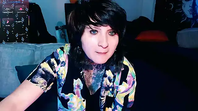 Marieblueeyes online show from 09-15-25, 04:40