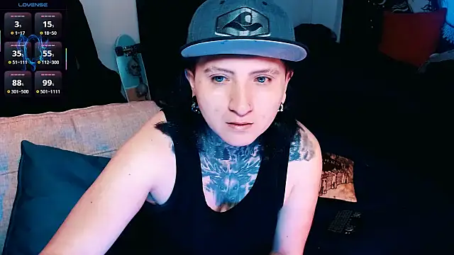 Marieblueeyes online show from 09-24-25, 04:35