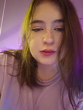 Yammy Yumi online show from 03-23-26, 03:34