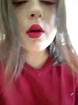 Snapshot of Yammy_Yumi chatting on 10-14-25, 04:13 Yammy Yumi online show from 10-14-25, 04:13