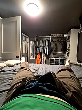 Snapshot of taurada76 chatting on 01-18-26, 10:24 taurada76 online show from 01-18-26, 10:24