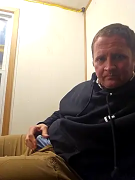 Snapshot of taurada76 chatting on 02-18-26, 03:41 taurada76 online show from 02-18-26, 03:41