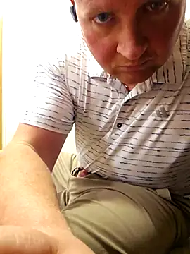 Snapshot of taurada76 chatting on 03-02-26, 03:19 taurada76 online show from 03-02-26, 03:19