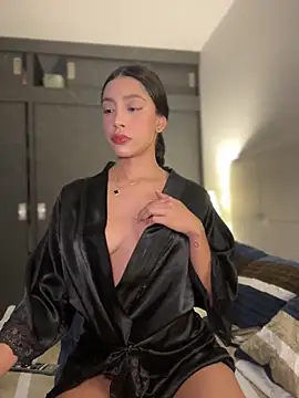 Snapshot of SelenaStone chatting on 02-22-26, 02:47 SelenaStone online show from 02-22-26, 02:47