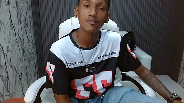 ManSant online show from 10-16-25, 04:37