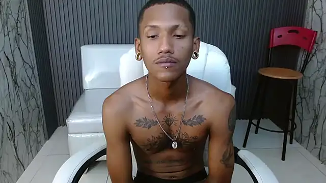 ManSant online show from 10-10-25, 03:35