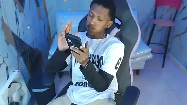 ManSant online show from 09-14-25, 02:17