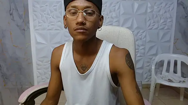 ManSant online show from 05-08-26, 03:49