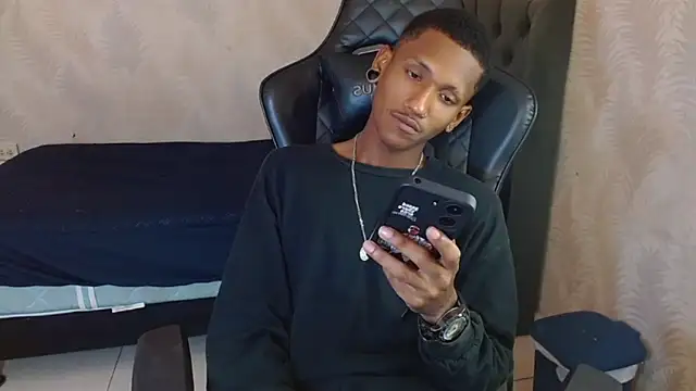 ManSant online show from 09-26-25, 04:14