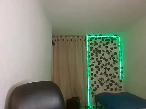 SexDiffrent online show from 05-25-26, 08:29