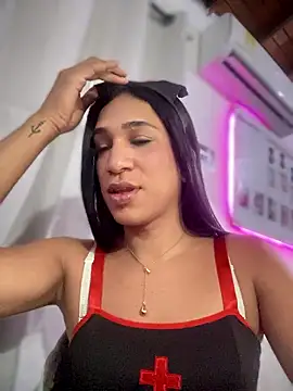 Snapshot of Ashly_Miller chatting on 01-17-26, 08:01 Ashly Miller online show from 01-17-26, 08:01