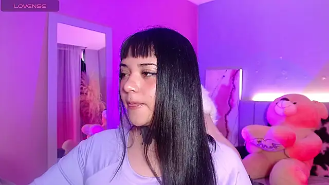Snapshot of kim_blake chatting on 03-03-25, 12:39 kim blake online show from 03-03-25, 12:39