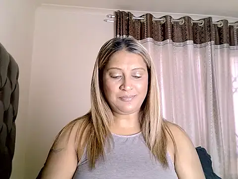 eroticbeauty37 online show from 05-15-26, 12:36