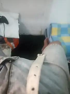 Snapshot of NathanZ11 chatting on 04-13-26, 10:47 NathanZ11 online show from 04-13-26, 10:47