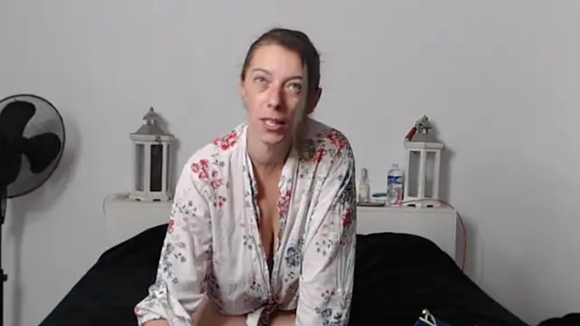 Snapshot of Oriane_Jackson chatting on 11-07-25, 11:04 Oriane Jackson online show from 11-07-25, 11:04