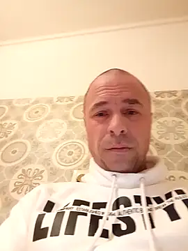 Nowy111 online show from 03-17-26, 12:24