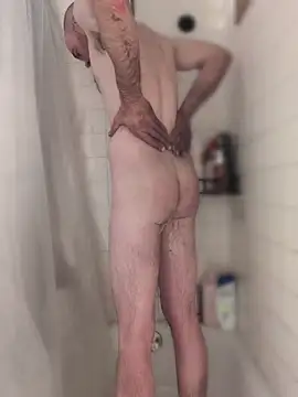 CuteCrazy online show from 04-25-26, 10:51