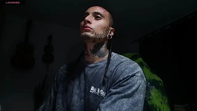 Snapshot of Ryuk_it chatting on 06-02-26, 12:43 Ryuk it online show from 06-02-26, 12:43