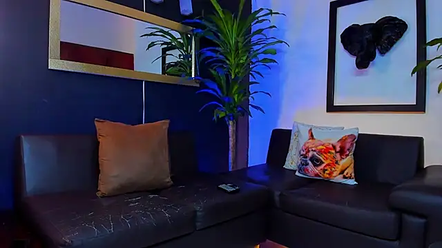 Snapshot of Markboyl chatting on 02-04-25, 02:53 Markboyl online show from 02-04-25, 02:53