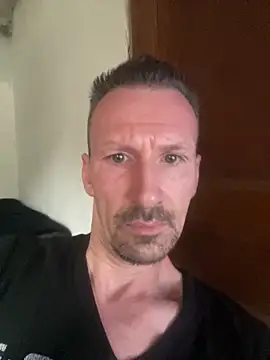 Jottard online show from 04-10-26, 03:52