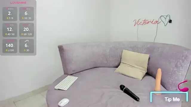 Snapshot of victoria_027 chatting on 10-24-25, 06:51 victoria 027 online show from 10-24-25, 06:51