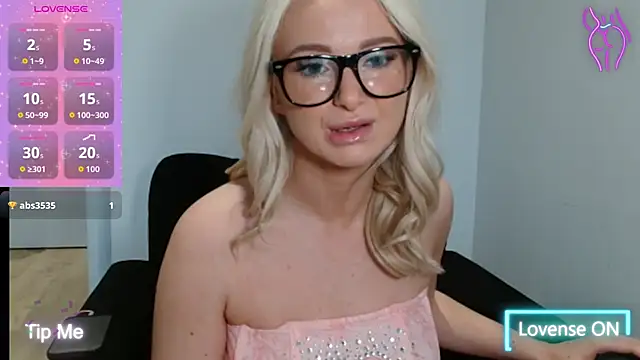 chelseablonde online show from 11-13-25, 04:00