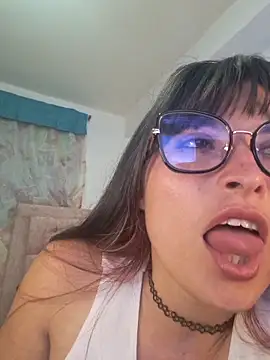 Alexandrasaenz online show from 02-08-26, 10:07