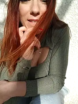 clara-francaise online show from 02-11-26, 03:12