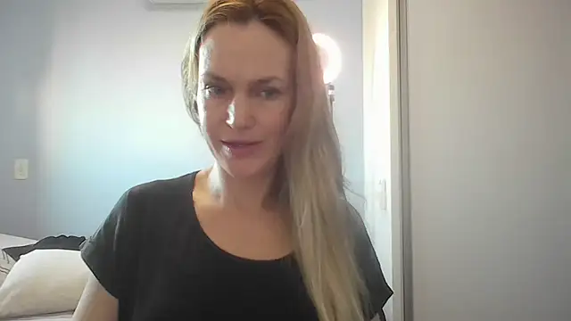 Annylove1 online show from 07-02-26, 10:54