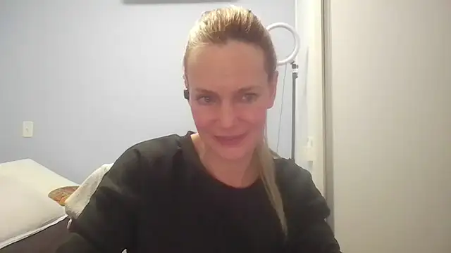 Annylove1 online show from 07-12-26, 12:33