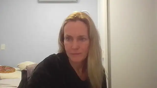 Annylove1 online show from 06-30-26, 12:10