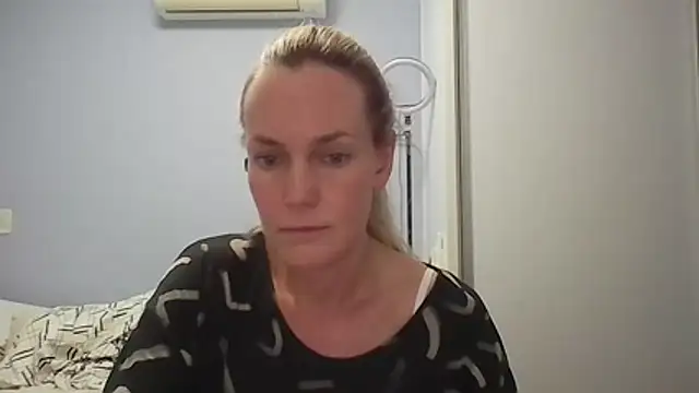 Annylove1 online show from 02-02-26, 12:20