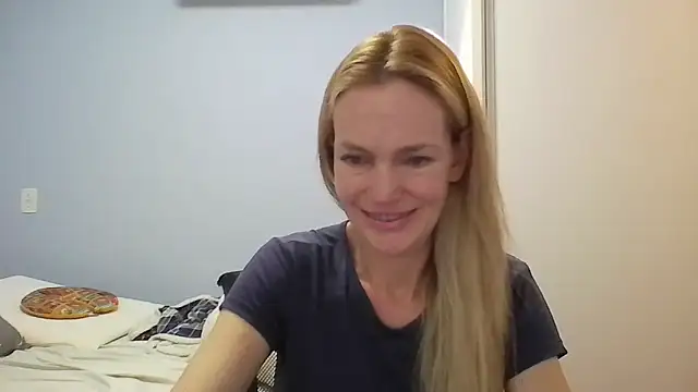 Annylove1 online show from 03-25-26, 12:26