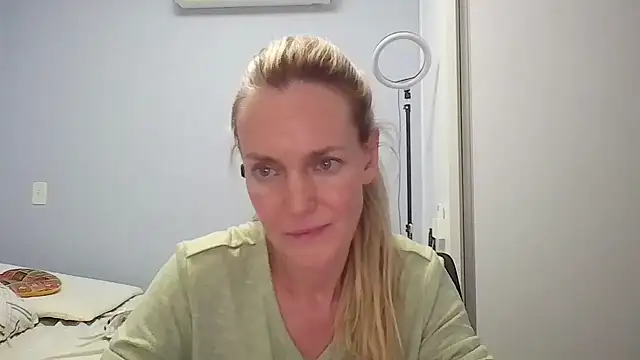 Annylove1 online show from 02-28-26, 12:43