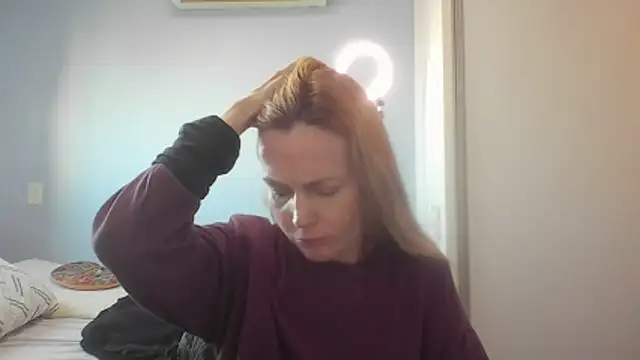 Annylove1 online show from 06-18-26, 10:53