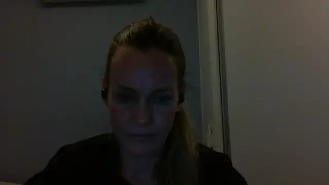 Annylove1 online show from 10-09-25, 11:16