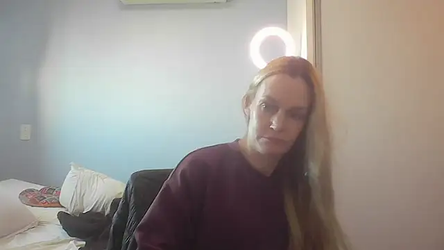 Annylove1 online show from 07-16-26, 10:56