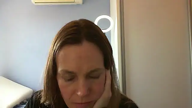 Annylove1 online show from 10-22-25, 05:12