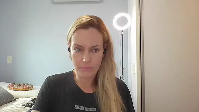 Annylove1 online show from 04-09-26, 10:43