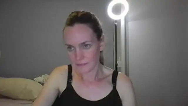 Annylove1 online show from 12-15-25, 12:27