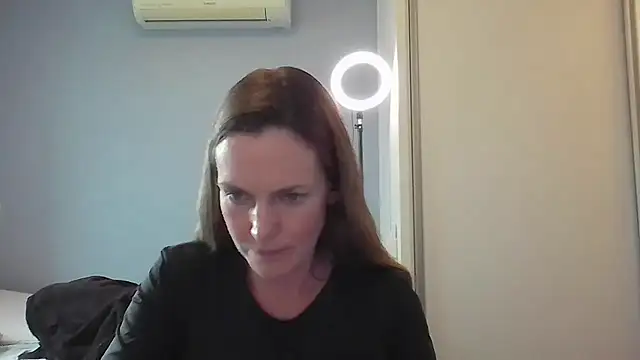 Annylove1 online show from 11-17-25, 03:49