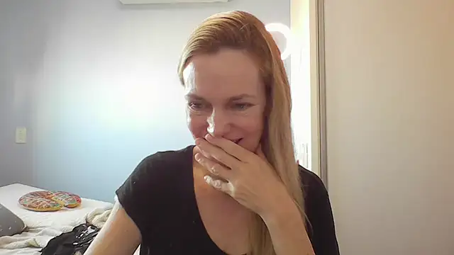 Annylove1 online show from 03-24-26, 10:26