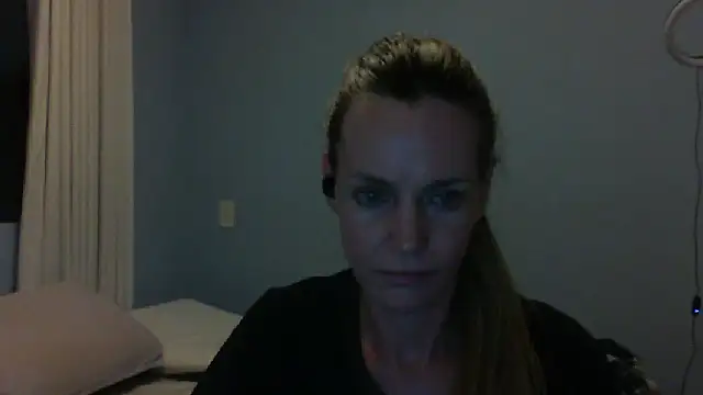 Annylove1 online show from 10-24-25, 12:09