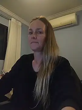 Annylove1 online show from 10-15-25, 11:02